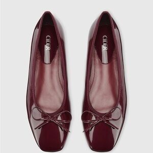 Cider Women's Deep Red Patent Flats